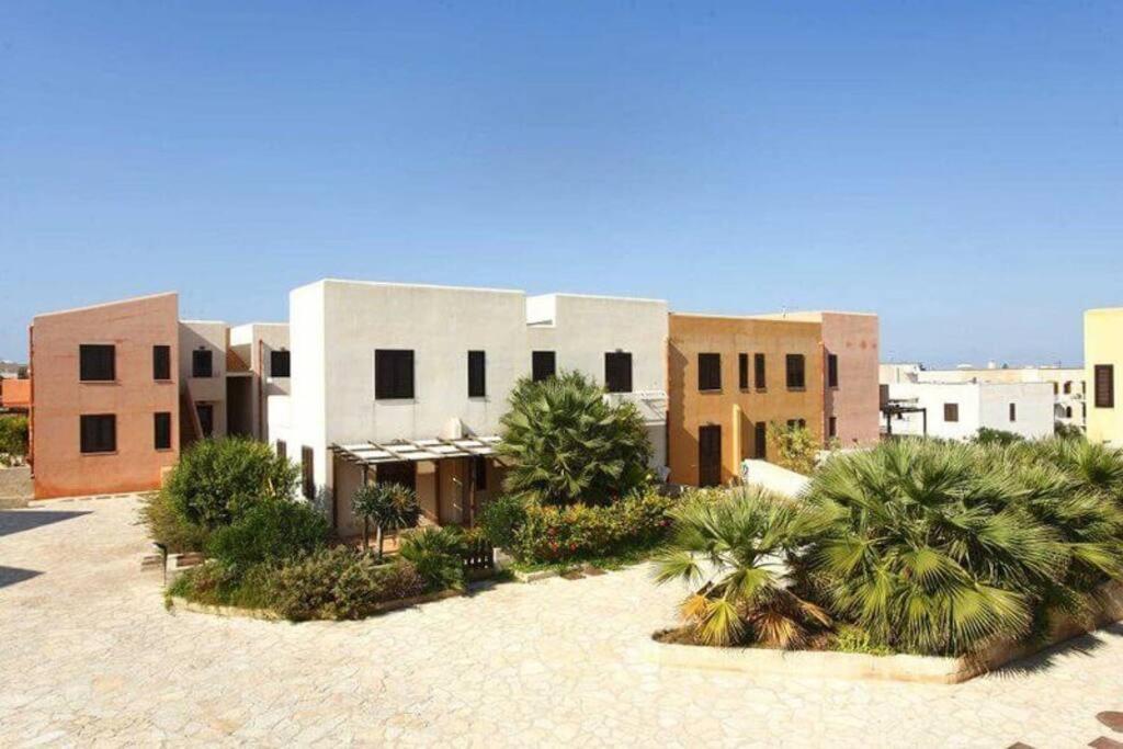 Casa Gilia Favignana Lägenhet Exteriör bild